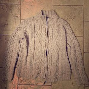 Barely Used Inis Crafts 💯 Merino Wool Sweater